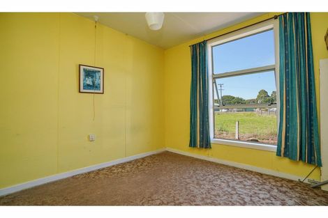 Photo of property in 53 Flemington Road, Woodlands, Invercargill, 9871
