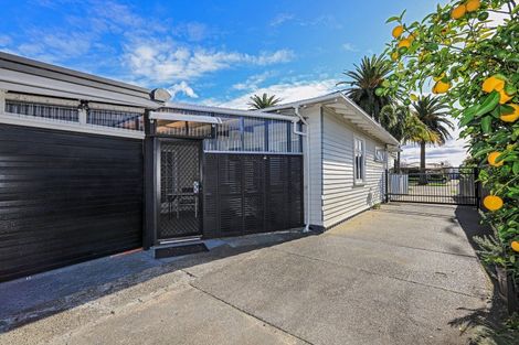 Photo of property in 174 Kennedy Road, Marewa, Napier, 4110
