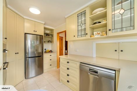 Photo of property in 9 Dunleith Grove, Silverstream, Upper Hutt, 5019