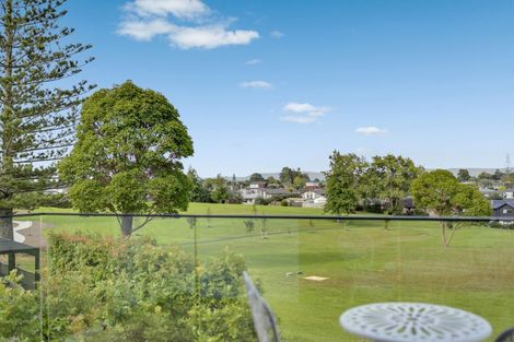 Photo of property in 658d Te Atatu Road, Te Atatu Peninsula, Auckland, 0610