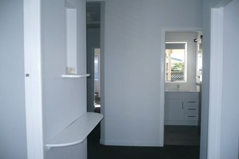 Photo of property in 8a Helvetia Road, Pukekohe, 2120