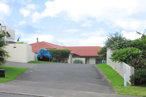 Photo of property in 8 Savoy Road, Orewa, 0931