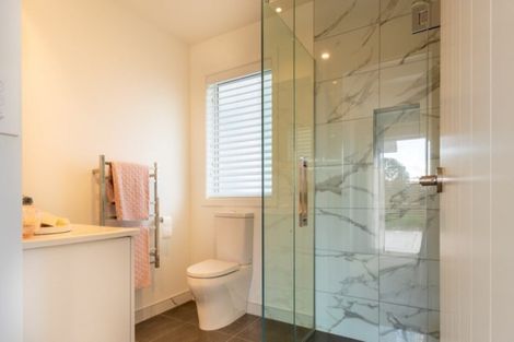 Photo of property in 51 Mike Smith Drive, Cambridge, 3434