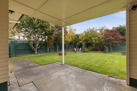Photo of property in 301 Featherston Street, Palmerston North, 4410