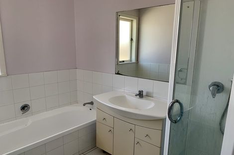 Photo of property in 25a Littlejohn Street, Hillsborough, Auckland, 1042