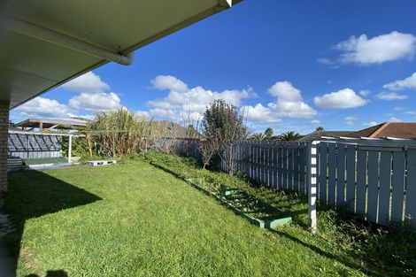 Photo of property in 15 Robin Brooke Drive, Flat Bush, Auckland, 2019