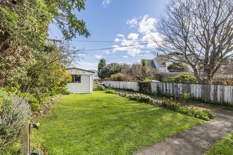 Photo of property in 15a Streatlam Crescent, Strathmore Park, Wellington, 6022