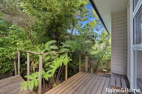 Photo of property in 18 Nirmal Place, Sunnyvale, Auckland, 0612