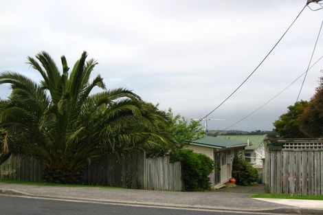 Photo of property in 11 Shakespear Road, Army Bay, Whangaparaoa, 0930
