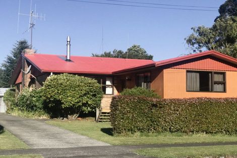 Photo of property in 9 Papanui Street, Tokoroa, 3420