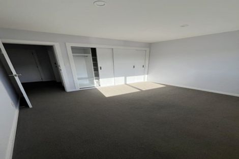 Photo of property in 2/121 Rongotai Road, Kilbirnie, Wellington, 6022