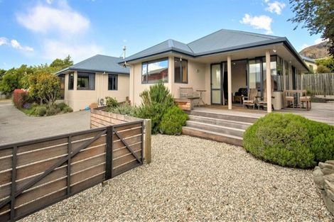 Photo of property in 115a Meadowstone Drive, Wanaka, 9305