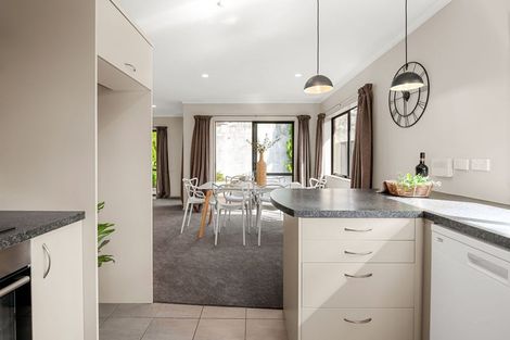 Photo of property in 11 Shrule Place, Huntington, Hamilton, 3210