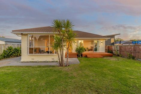 Photo of property in 40 Malta Crescent, South New Brighton, Christchurch, 8062