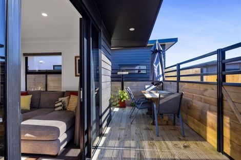 Photo of property in 70b Argyle Street, Hawera, 4610