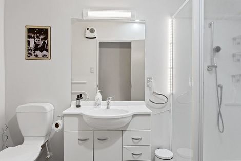 Photo of property in 2/38 Brockworth Place, Riccarton, Christchurch, 8011