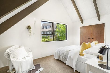 Photo of property in 1/49 Park Rise, Campbells Bay, Auckland, 0630