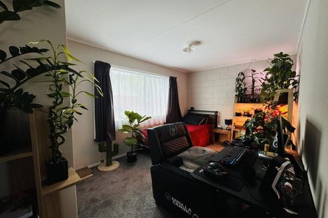 Photo of property in 11a Kaimanawa Street, Kelvin Grove, Palmerston North, 4414