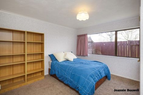 Photo of property in 37 Chippendale Crescent, Highbury, Palmerston North, 4412