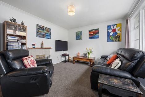 Photo of property in 2/756 Fergusson Drive, Elderslea, Upper Hutt, 5018