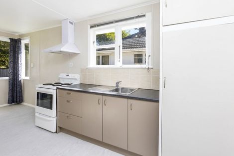 Photo of property in 22 Maher Street, Elderslea, Upper Hutt, 5018