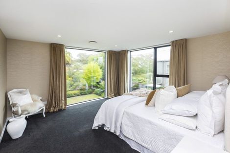 Photo of property in 79 Fendalton Road, Fendalton, Christchurch, 8014