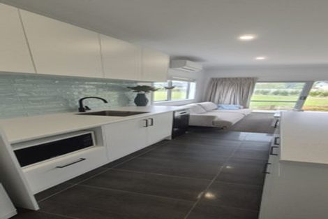 Photo of property in 47 Codlin Road, Waiuku, 2683