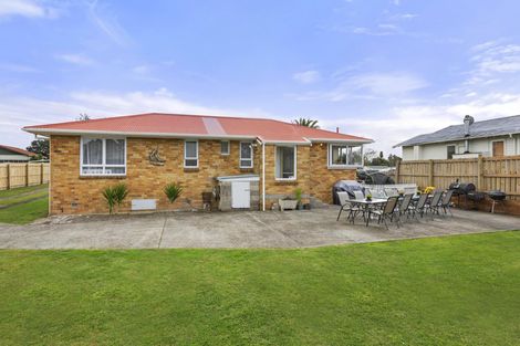 Photo of property in 136 Hakanoa Street, Huntly, 3700