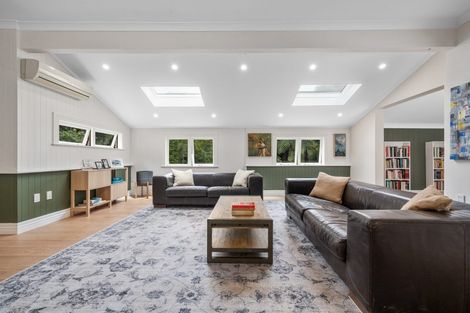 Photo of property in 215 Takapu Road, Takapu Valley, Wellington, 5028