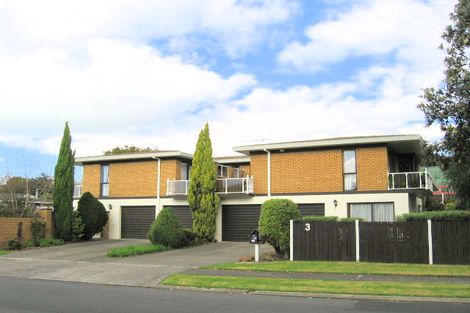Photo of property in 3 Vivian Wilson Drive, Eastern Beach, Auckland, 2012
