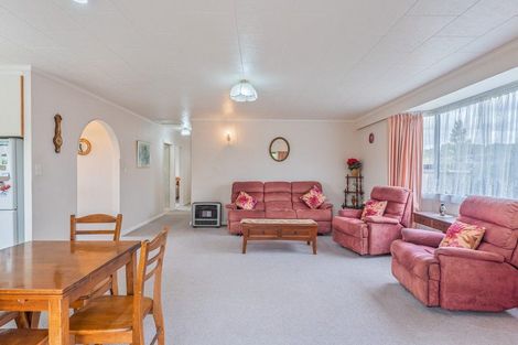 Photo of property in 1 Iti Street, Otaki, 5512