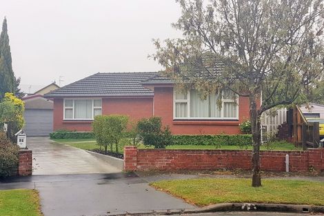 Photo of property in 15 Rochford Place, Bryndwr, Christchurch, 8052