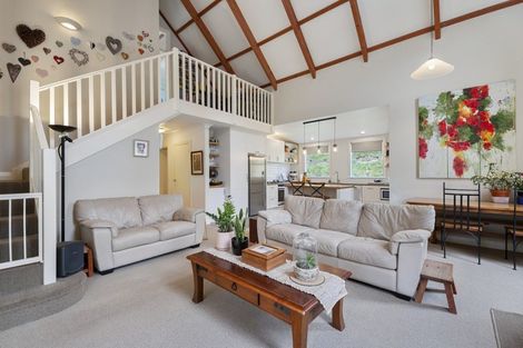 Photo of property in 8 Ramsay Drive, Acacia Bay, Taupo, 3385