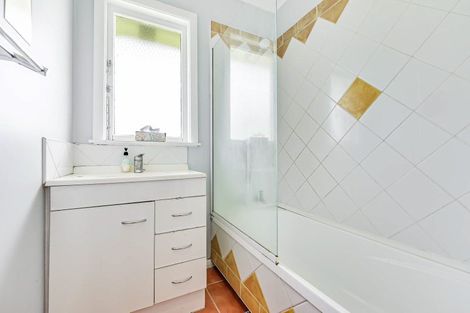 Photo of property in 28 Hendon Road, Fairview Downs, Hamilton, 3214