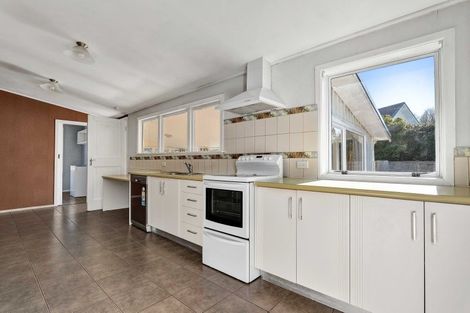 Photo of property in 18 Olivia Street, Stratford, 4332