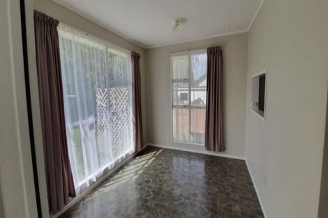 Photo of property in 12 Massey Street, Aramoho, Whanganui, 4500