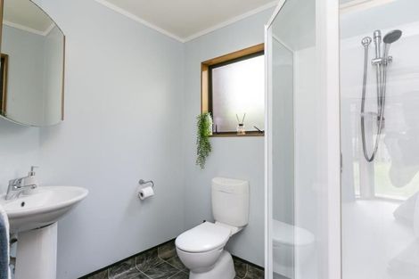 Photo of property in 18 Kilsyth Street, Karori, Wellington, 6012