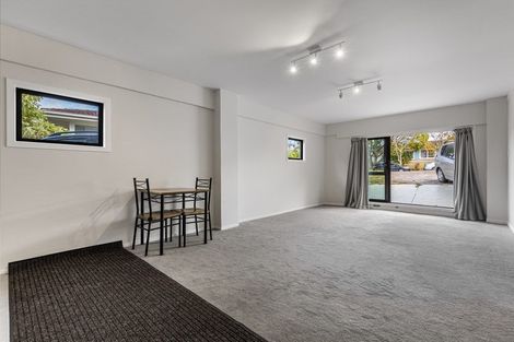 Photo of property in 4 Harford Place, Pakuranga Heights, Auckland, 2010