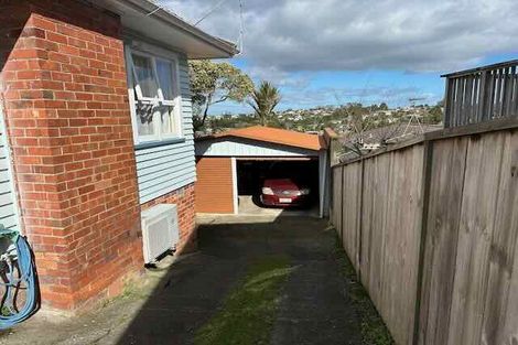 Photo of property in 21 Monarch Avenue, Hillcrest, Auckland, 0627