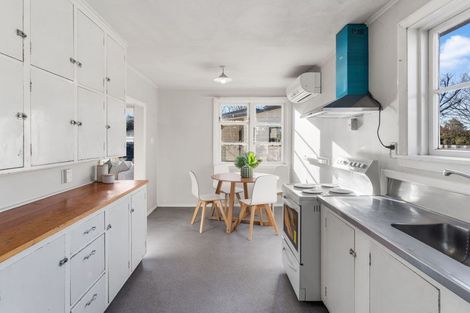 Photo of property in 18 Auburn Avenue, Upper Riccarton, Christchurch, 8041