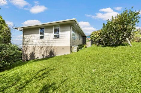 Photo of property in 1b Nandana Drive, Glen Eden, Auckland, 0602