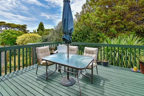 Photo of property in 34 Lawrence Crescent, Hillpark, Auckland, 2102