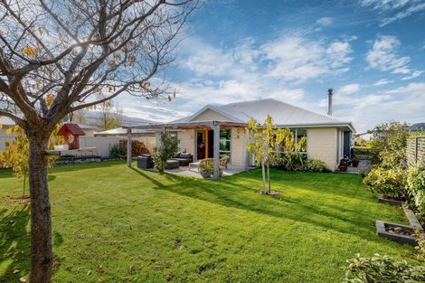Photo of property in 5 Missy Crescent, Mount Pisa, Cromwell, 9383