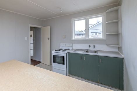 Photo of property in 59 Tiro Tiro Road, Levin, 5510