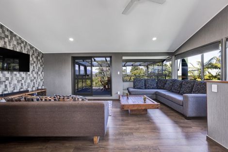 Photo of property in 31a Truby King Street, Merrilands, New Plymouth, 4312