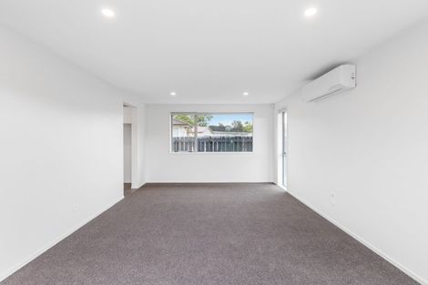 Photo of property in 14a Greenock Road, Ranui, Auckland, 0612