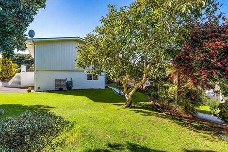 Photo of property in 18 Rua Road, Paraparaumu Beach, Paraparaumu, 5032