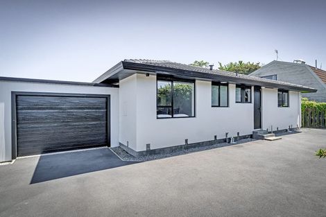 Photo of property in 1/74a Jeffreys Road, Fendalton, Christchurch, 8052