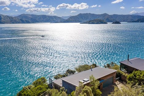 Photo of property in 273 Port Underwood Road, Waikawa, Picton, 7281