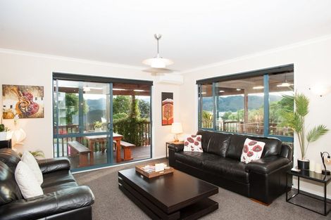 Photo of property in 5 James Drive, Diamond Harbour, Lyttelton, 8971